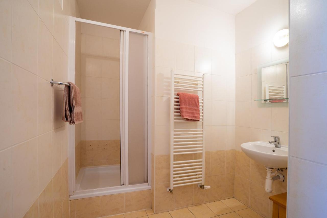 Studio Wellnerova 3 Apartment Olomouc Luaran gambar